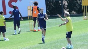 fenerbahcede-dinamo-kiev-macinin-hazirliklari-suruyor-i4ZK34VC.jpg