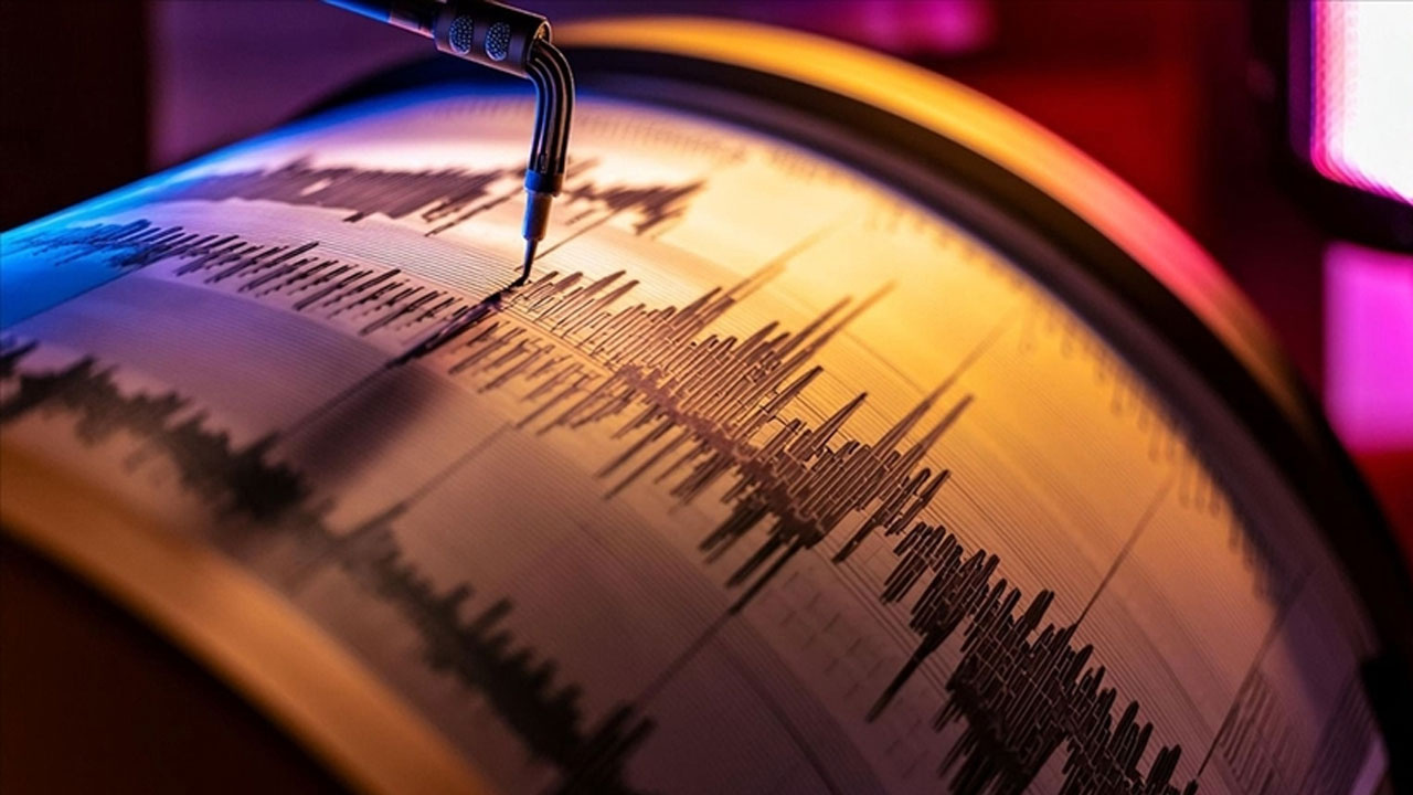 Adıyaman’da panik yaratan deprem