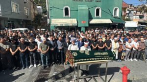 Fatih'te Semih Çelik tarafından öldürülen 2 kadının cenazesi toprağa verildi
