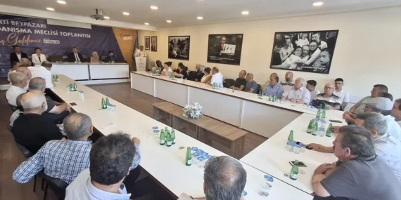 Beypazarı’nda AK Parti Toplantısı