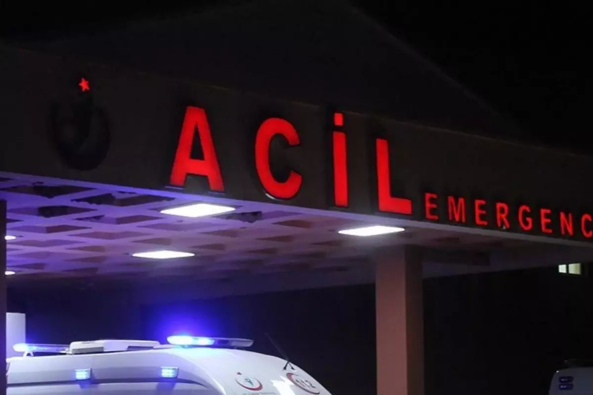 Motosiklet Kazası: 1 Ölü, 2 Yaralı