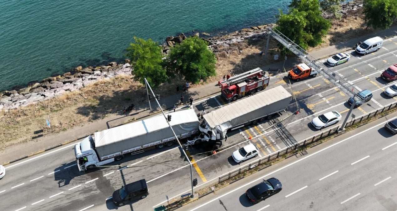 Karadeniz Sahil Yolu’nda zincirleme kaza can aldı