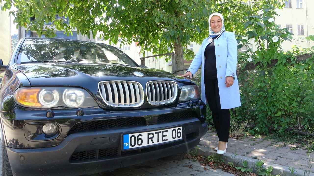 Sadece plakası için bu aracı aldı: Gören dönüp tekrar bakıyor! “06 RTE 06” Giresun’da