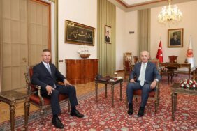 tbmm-baskani-numan-kurtulmus-filistin-buyukelcisi-faed-mustafayi-kabul-etti-8qWEOxNB.jpg
