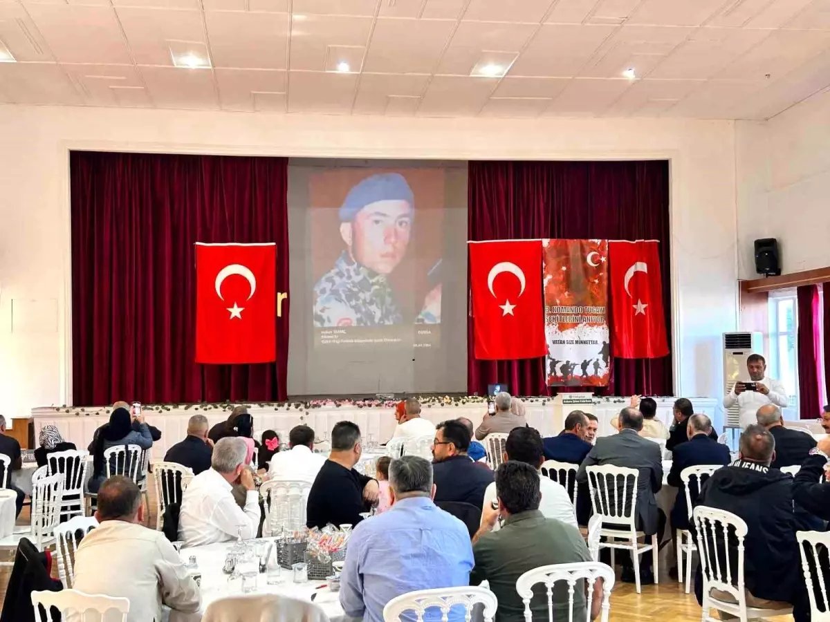3’üncü Komando Tugayı mensupları, şehit silah arkadaşlarını Ankara’da andı