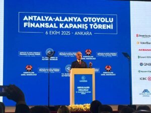bakan-uraloglu-antalya-alanya-otoyolu-modern-muhendisligin-orneklerinden-biri-olacak-qEy6fQ8F.jpg
