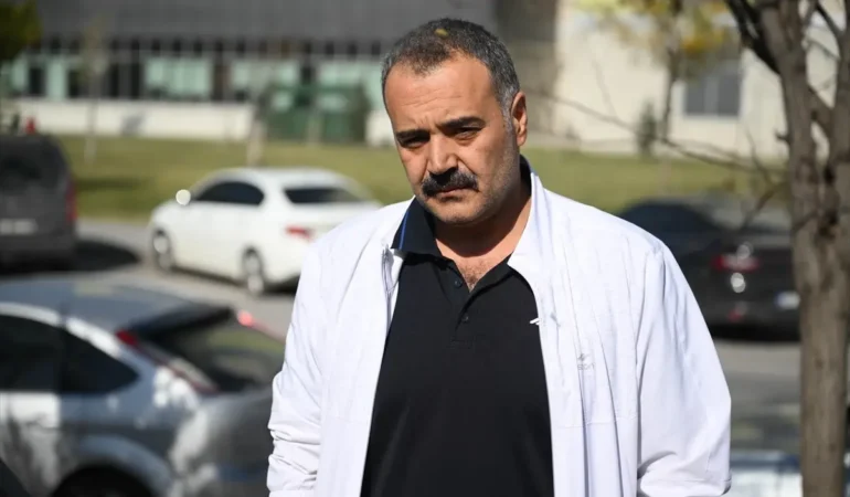 Köpek Saldırısında Genç Yaralandı