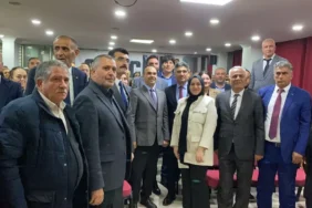 Bakan Kacır, Iğdır'da Çocuklara Oyuncak Togg Hediye Etti