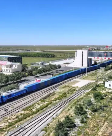 Erenhot Limanı'ndan 15.000 Yük Treni Geçti
