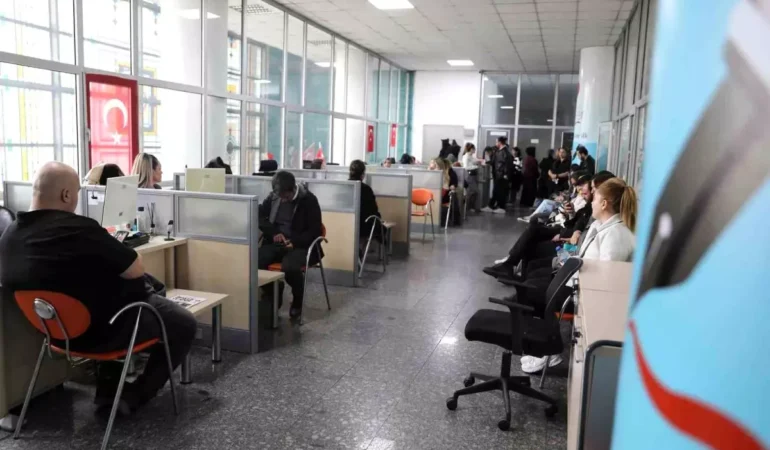 Keçiören Belediyesi Kariyer Ofisi ile 495 Kişiyi İşe Yerleştirdi