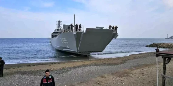 Yeni Tip Çıkarma Gemisi Ç-159 Test Edildi