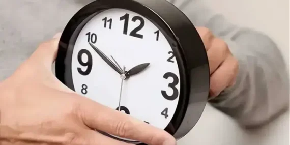 Yaz saati uygulaması başladı mı, Türkiye’de saatler ileri alındı mı?