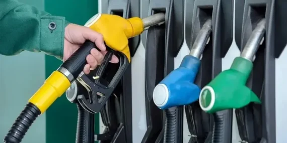 Motorin zammı sonrası piyasada son durum 30 Mart: Bugün benzin ve mazot fiyatları ne kadar, zam ya da indirim var mı? Güncel akaryakıt fiyatları