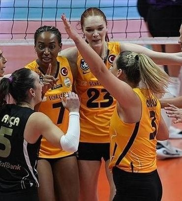 VakıfBank - Eczacıbaşı kupa finali kaç kaç bitti?