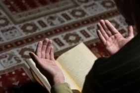 Asr Suresi Arapça ve Türkçe Okunuşu, Meali, Fazileti ve Tefsiri