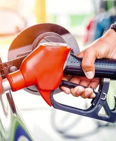 Tabela yine değişiyor: Benzin ve motorine indirim ya da zam var mı, ne kadar olacak? 27 Nisan Akaryakıt fiyatları son durum