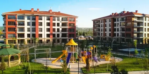 Afet konutları için tarihi karar Meclis’ten geçti: Konutlarda yüzde 74, iş yerlerinde yüzde 48’e varan indirim