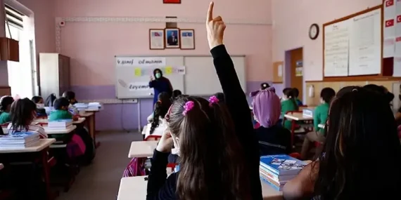 MEB açıklaması geldi! 12 HAZİRAN OKULLAR TATİL Mİ? 12 Haziran okul yok mu, neden yok?