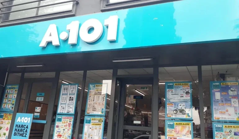 A101 Aldın Aldın 16 Nisan kataloğu: A101'e bu hafta TV, drone, buzdolabı, elektrikli moped, valiz ve kamp ürünleri geliyor