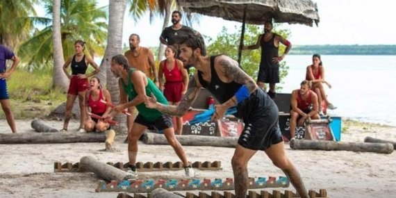 ELEME POTASI NETLEŞİYOR! SURVİVOR 11 NİSAN KİM ELEME ADAYI OLDU? Survivor 2026 dokunulmazlık oyununu hangi takım kazandı? Ünlüler mi, Gönüllüler mi? İşte haftanın son iki eleme adayı…