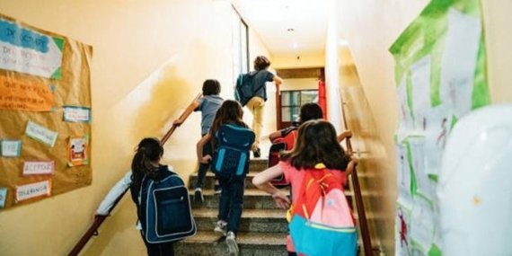 OKULLARIN KAPANIŞ TARİHİ 2025-2026: Yaz tatili ne zaman başlıyor, okullar ne zaman kapanacak? Karneler hangi gün dağıtılacak?