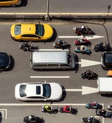 İstanbul'da Yarın Hangi Yollar Kapatılacak? 1 Mayıs’ta İstanbul’da Hangi Yollar Kapalı? Valilik'ten 1 Mayıs gösterileri açıklaması