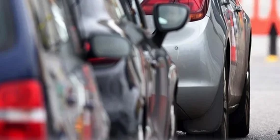 EMEKLİLERE ÖTV’SİZ ARABALAR 2026 | Emekliye ÖTV’siz Araç Düzenlemesi Meclis’ten Geçti Mi, Ne Zaman Onaylanacak?