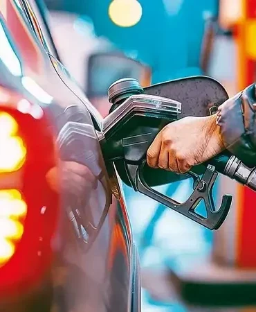 30 Nisan güncel akaryakıt fiyatları açıklandı: Benzin ve motorin ne kadar,kaç TL oldu? İşte İstanbul İzmir güncel fiyat listesi