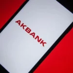 Akbank çöktü mü, neden açılmıyor? Akbank uygulamada sorun mu var, ne zaman düzelecek? 16 Nisan Perşembe Akbank erişim sorunu
