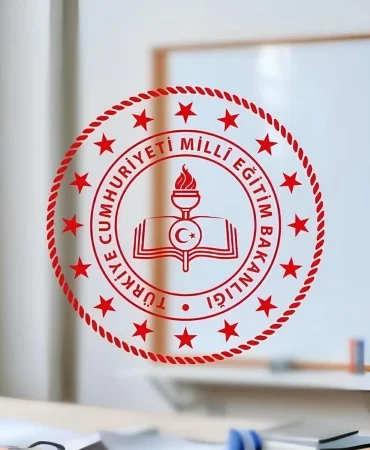 Yarın 15 Nisan 2026 Çarşamba okullar tatil mi? Şanlıurfa, İstanbul, Ankara, İzmir’de yarın okul var mı? MEB ve valilik açıklamaları