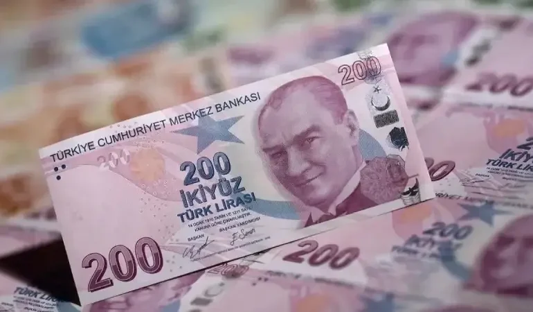 Emekliler için kritik fırsat: 2026 En yüksek emekli promosyonu hangi bankada? Maaş taşıyana dev ödeme