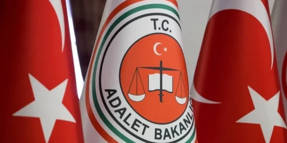 Adalet Bakanlığı 15 bin personel alımı başvuruları ne zaman, şartlar neler? Zabıt katibi ve İKM alımı başvuru süreci son gelişmeler