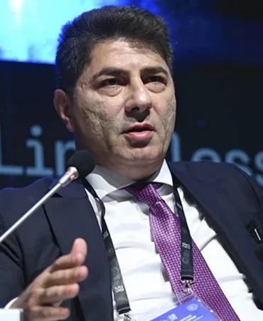 Hakan Safi kimdir, nerelidir ve ne iş yapıyor? Hakan Safi Fenerbahçe başkanlığına aday oldu mu?