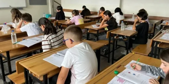 Öğrenciler bu tarihi bekliyor: İOKBS bursluluk sınavı ne zaman yapılacak, giriş yerleri açıklandı mı? MEB 2026 İOKBS bursluluk sınavı tarihleri