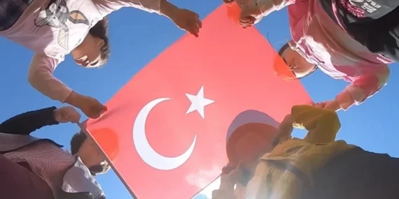 Yarın (23 Nisan Perşembe) okul var mı, tatil mi? 23 Nisan etkinlikleri yapılacak mı? MEB’den açıklama!