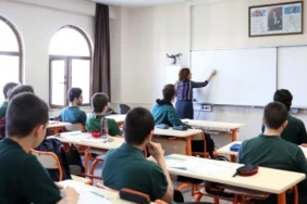 YARIN OKULLAR TATİL Mİ? Kahramanmaraş, Diyarbakır ve Elazığ'da yarın okullar tatil mi olacak? Valilik son dakika açıklamaları