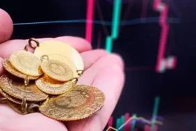 Altın fiyatları bugün ne kadar oldu? Gram, çeyrek, yarım, cumhuriyet altını düştü mü, çıktı mı? İşte güncel fiyatlar
