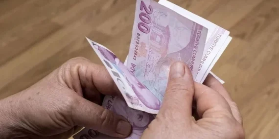 EMEKLİ BAYRAM İKRAMİYESİ 2026: SSK, Bağ-Kur, Emekli Sandığı Kurban Bayramı ikramiyesi ne zaman hesaplara geçecek ve ne kadar ödenecek?