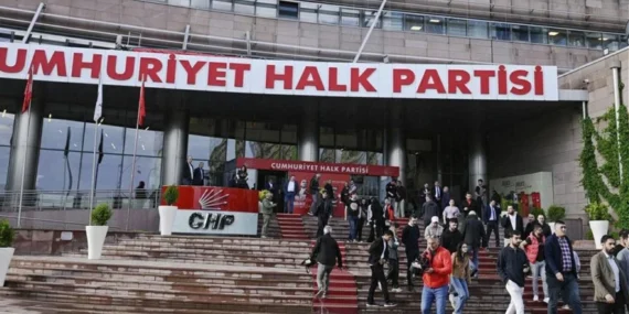 Kılıçdaroğlu CHP genel merkez binasına girdi mi?