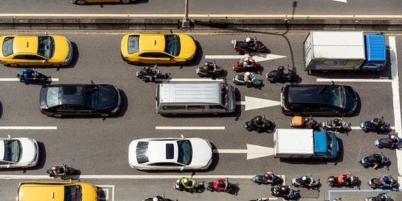 BUGÜN HANGİ YOLLAR KAPALI? 1 Mayıs İstanbul’da Hangi Yollar Kapalı? Kadıköy, Beyoğlu ve Şişli Kapatılan Yollar ve Alternatif Güzergahlar