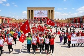 19 Mayıs resmi tatil mi, hangi güne denk geliyor? 19 Mayıs Atatürk'ü Anma Gençlik ve Spor Bayramı'nda okullar tatil oluyor mu?