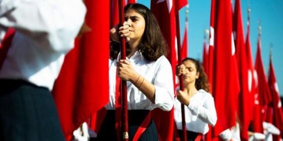 19 MAYIS RESMİ TATİL Mİ, HANGİ GÜNE DENK GELİYOR? 19 Mayıs’ta kaç gün tatil olacak? Okullar 19 Mayıs’ta kapalı mı?
