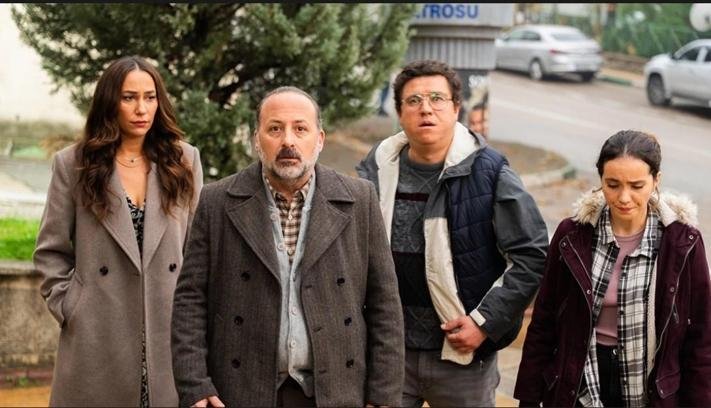 Kalender Pide filminin konusu nedir? Kalender Pide filminin oyuncuları kimler?