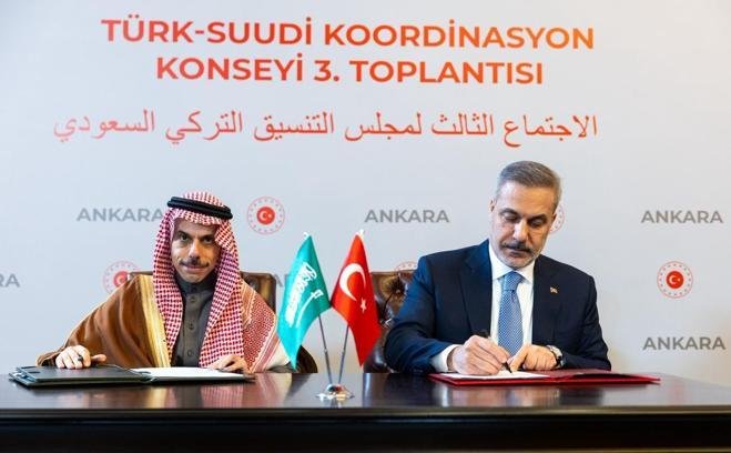 Suudi Arabistan ile vizeler kalktı mı? Suudi Arabistan’a vizesiz seyahat edilebilecek mi?