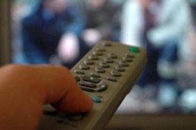 TV YAYIN AKIŞI REHBERİ: 9 Mayıs 2026 Cumartesi Bugün hangi kanalda neler, hangi filmler ve diziler var?
