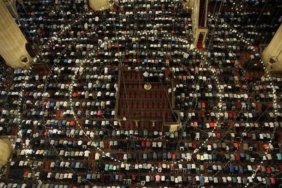 TEŞRİK TEKBİRLERİ NE ZAMAN BAŞLAR? Teşrik tekbiri nedir, nasıl getirilir? Teşrik tekbirleri nasıl okunur?