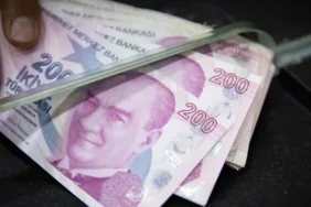 Emekli ve memur maaşları için yeni tablo: Kim ne kadar alacak? Öğretmen, polis, doktor maaşı ne kadar olacak? Yeni maaşlar tek tek hesaplandı! İşte 2026 Temmuz maaş zammı tahminleri
