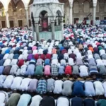 Bugün Cuma Namazı Saat Kaçta? 15 Mayıs 2026 İstanbul, Ankara, İzmir, Bursa, Adana İl İl Cuma Namazı Vakitleri ve Kılınışı (Diyanet İmsakiye)