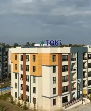 TOKİ konutları nerede hangi ilçelerde var, 500 bin TOKİ konut yerleri açıklandı mı? TOKİ evlerinin olacağı il ve ilçeler