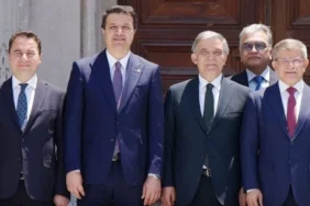 Abdullah Gül cumhurbaşkanı adayı mı olacak?